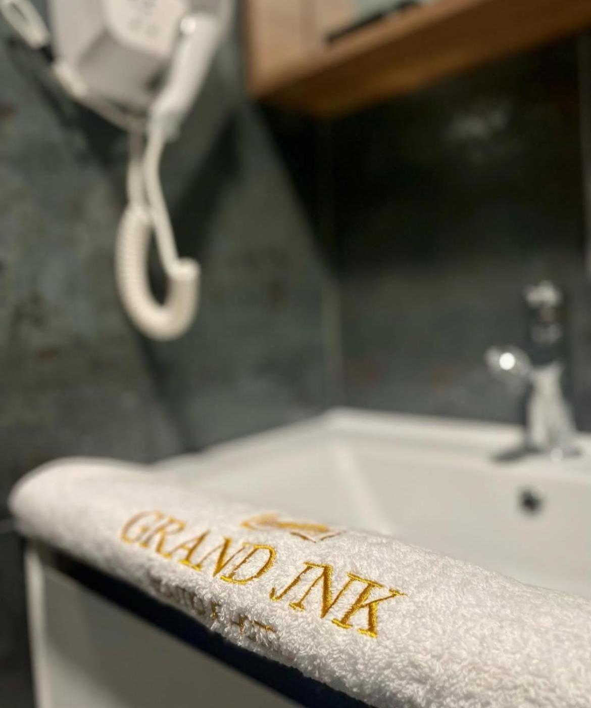 Grand Jnk Boutique Hotel Kukes Zewnętrze zdjęcie